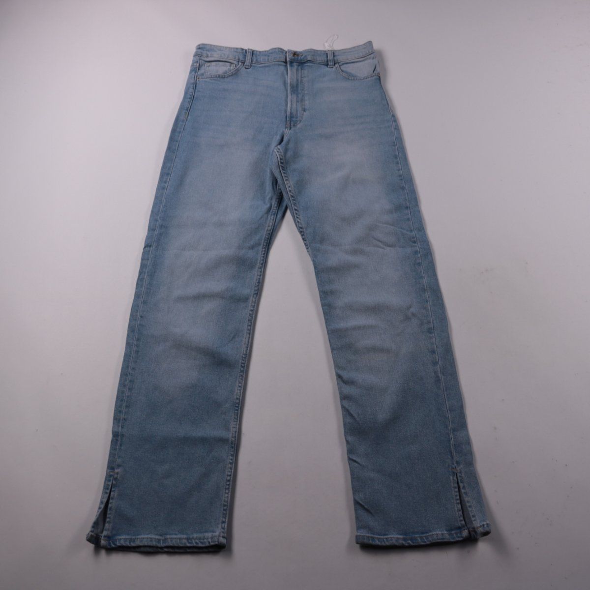 джинсы Bershka