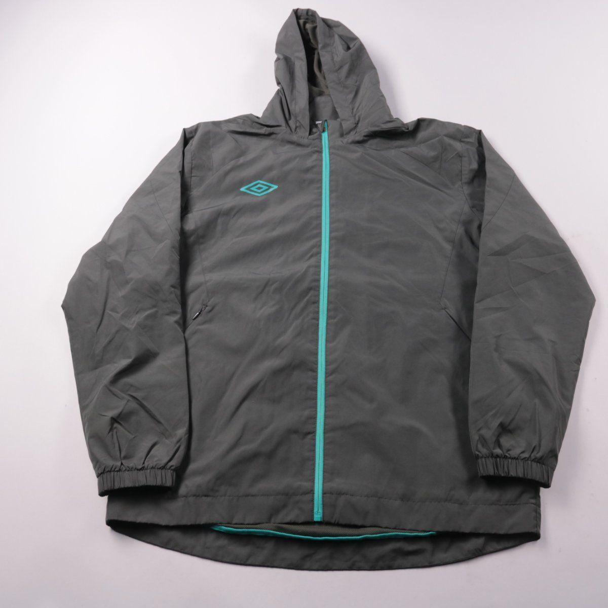 ветровка Umbro