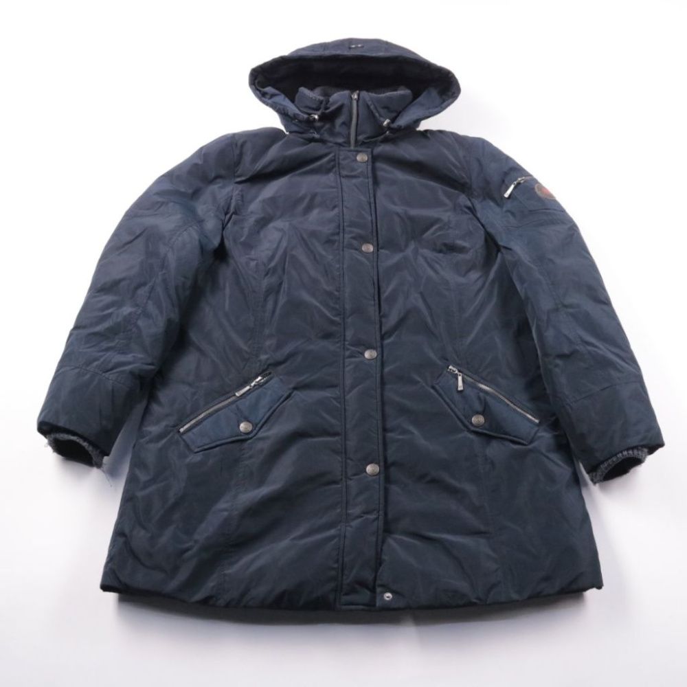 пуховик не указано