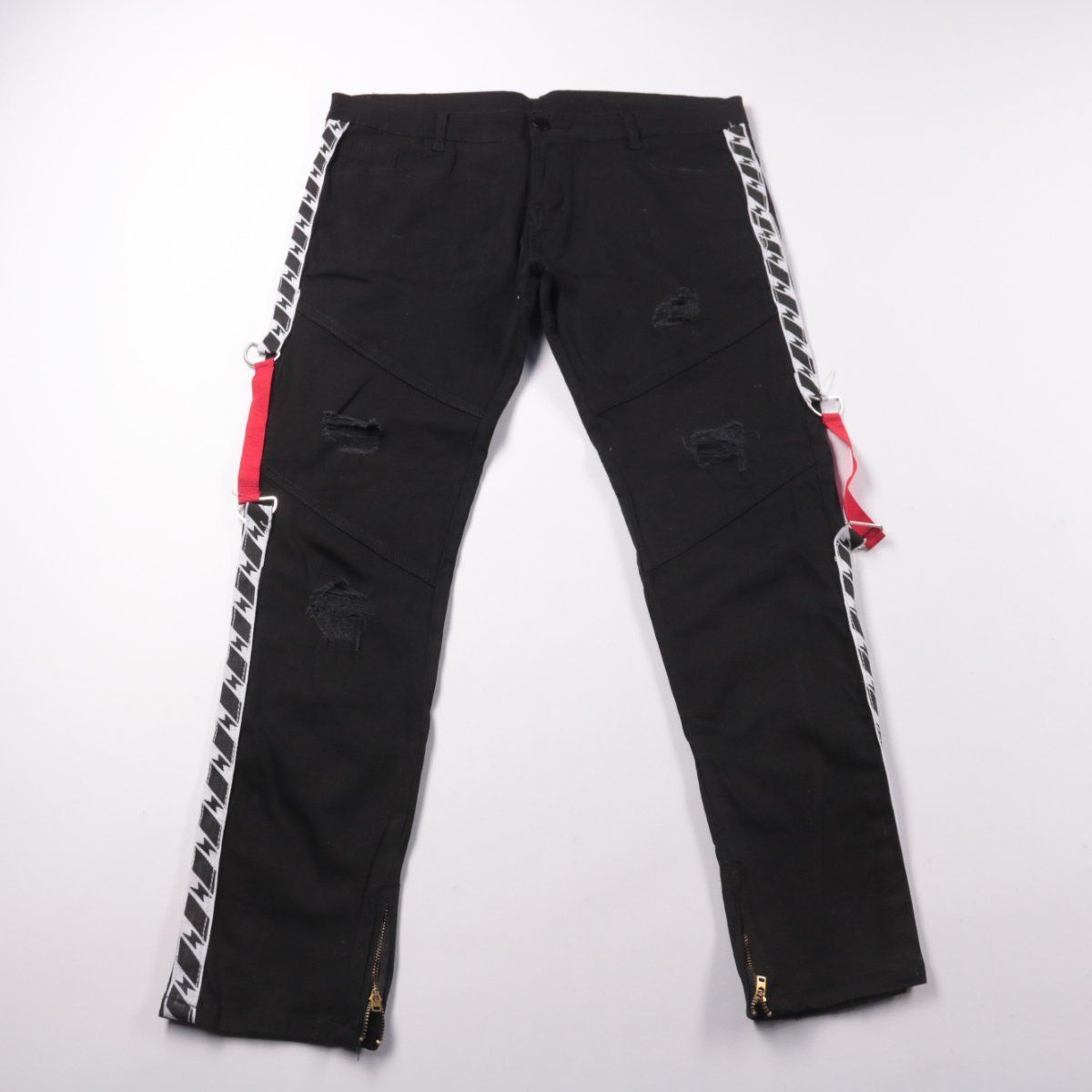 брюки не указано