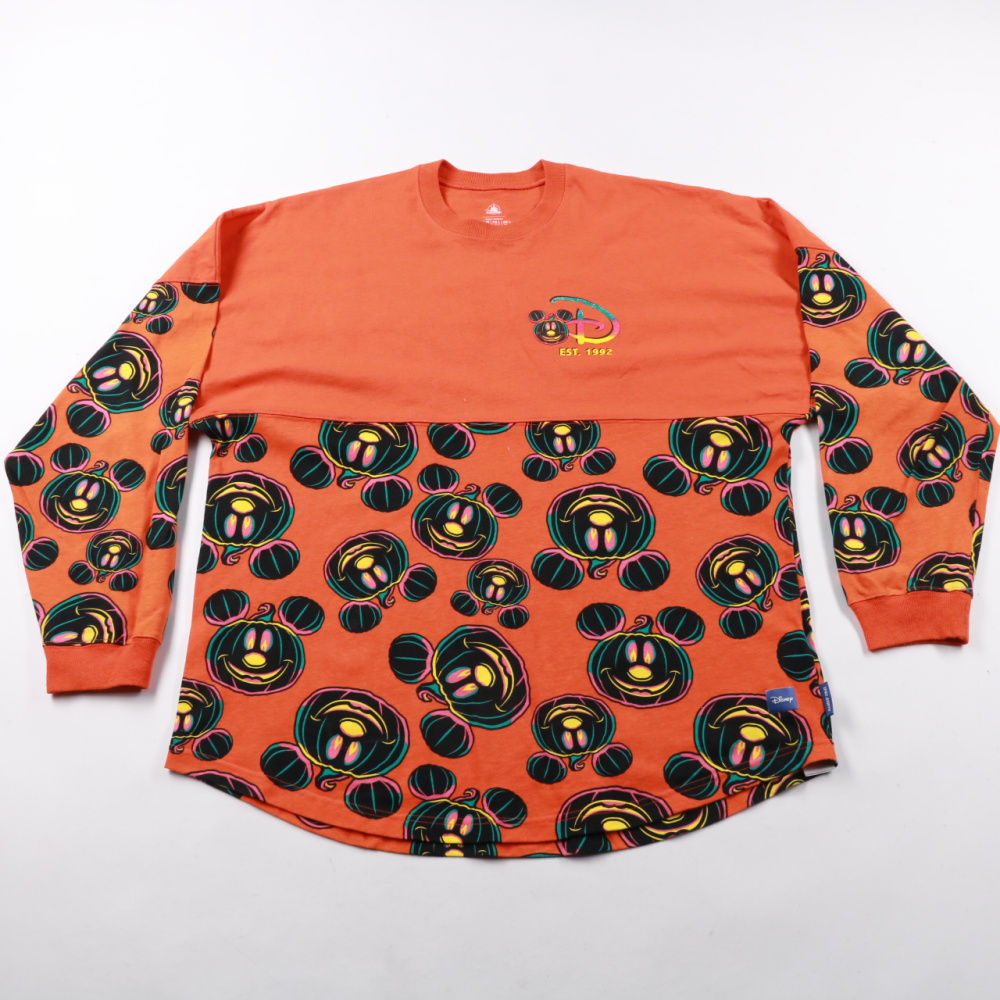 250715161-1