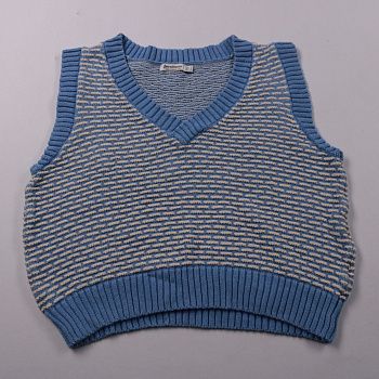 жилет Stradivarius