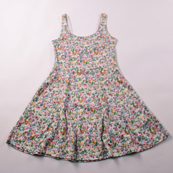 платье не указано