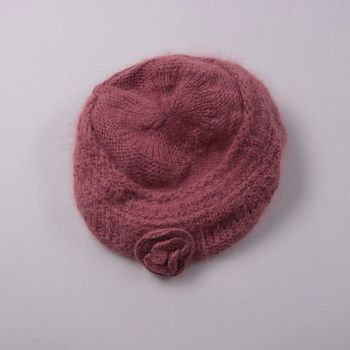 берет не указано