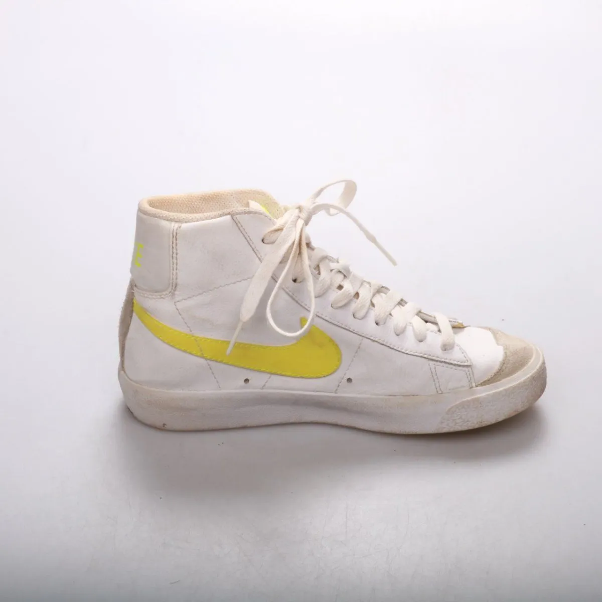 кроссовки Nike