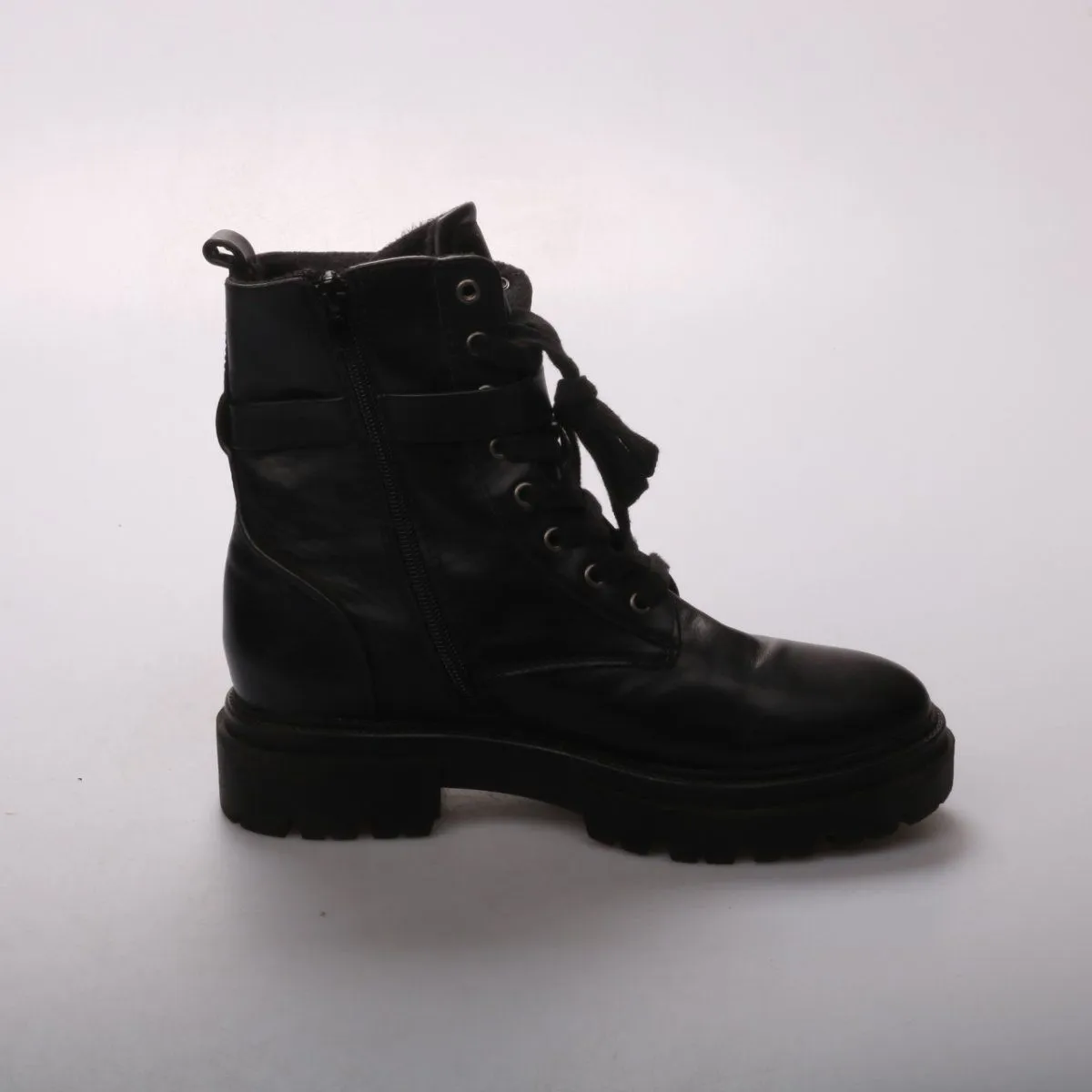 ботинки Street Shoes