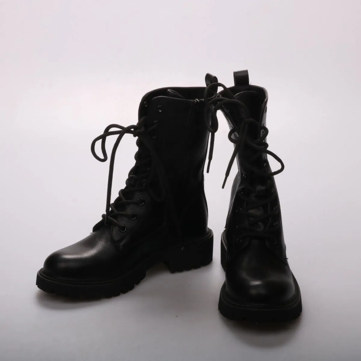 ботинки Stephane