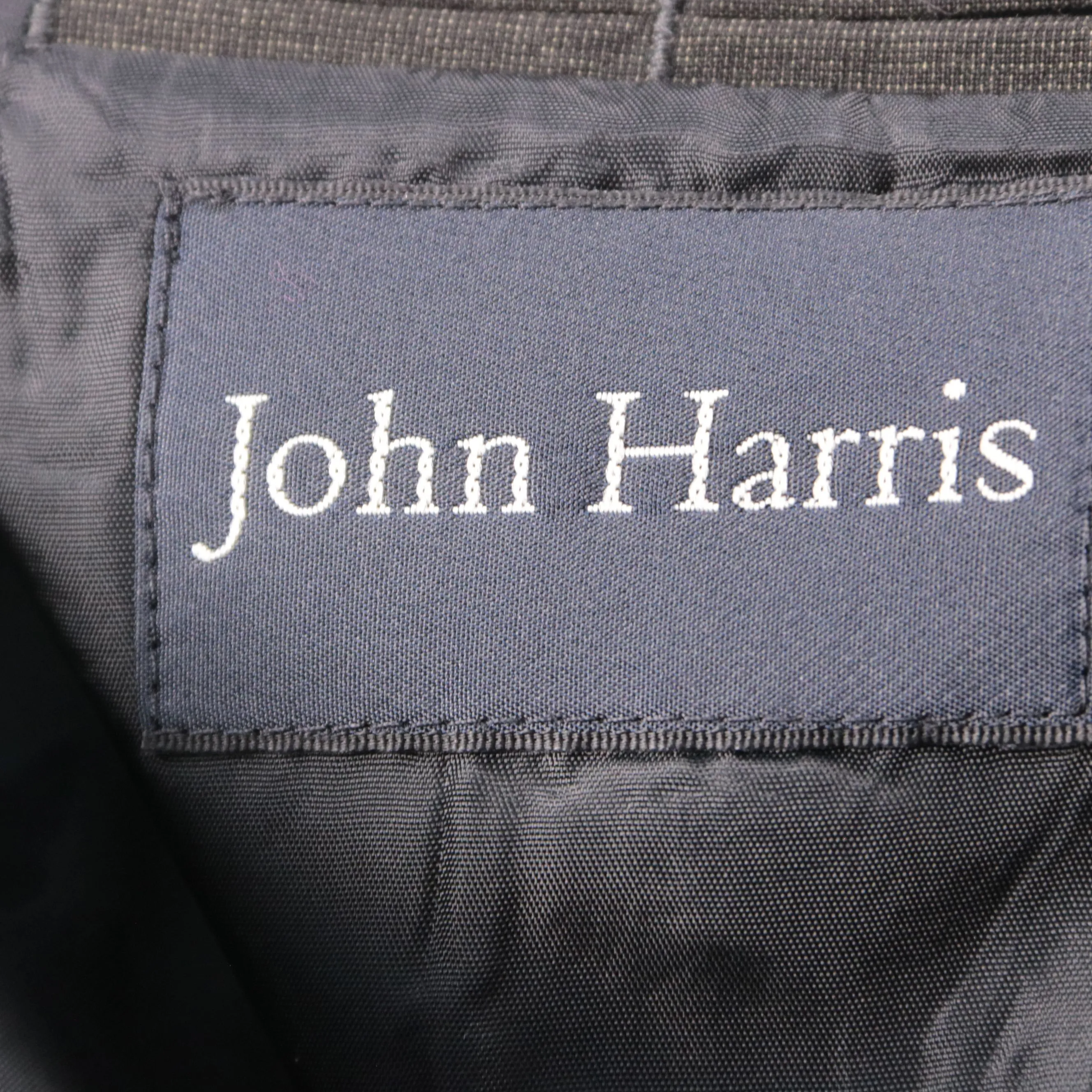 костюм John Harris