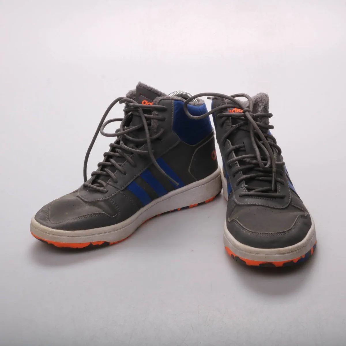 кроссовки Adidas