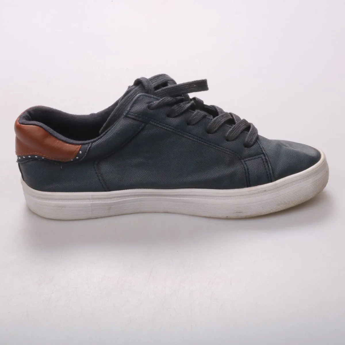 кроссовки Graceland