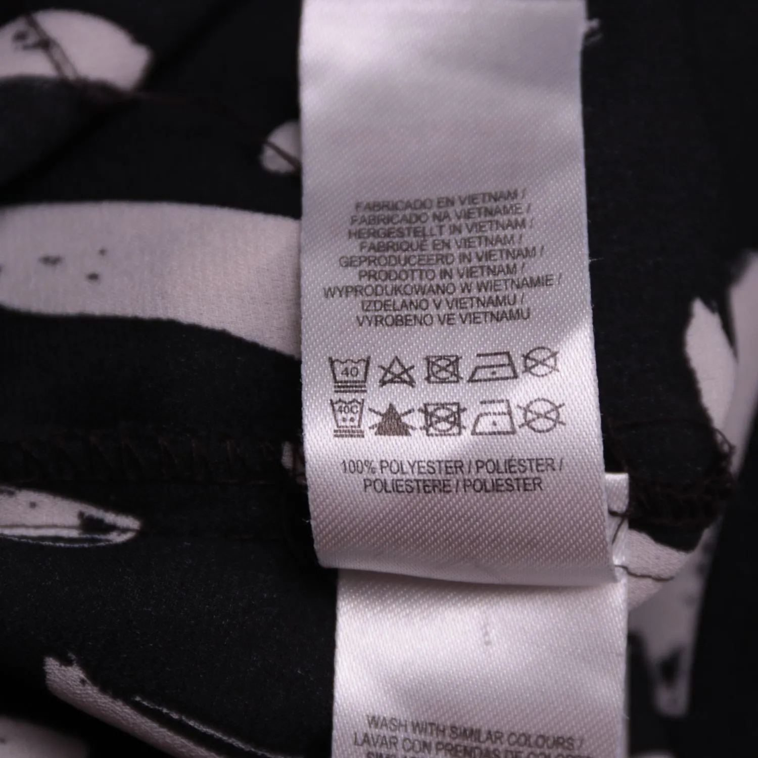 Чёрная блузка Primark с абстрактным принтом, размер 50 (L/XL)
