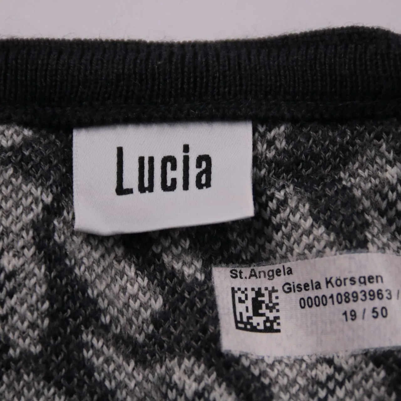 джемпер Lucia